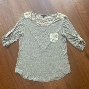 Women’s lightweight top